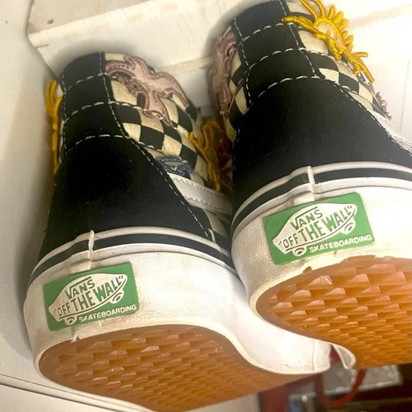 Vans x Skateistan SK8-HI limited edition Men’s size 6.5 - Picture 7 of 12